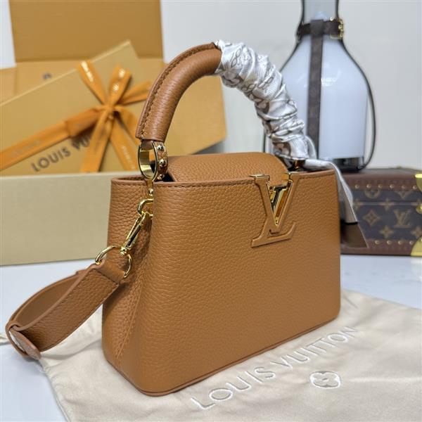 2026120164254327 250